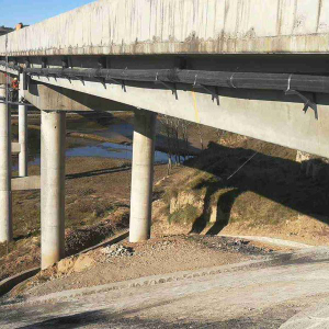 桥梁排水管安装